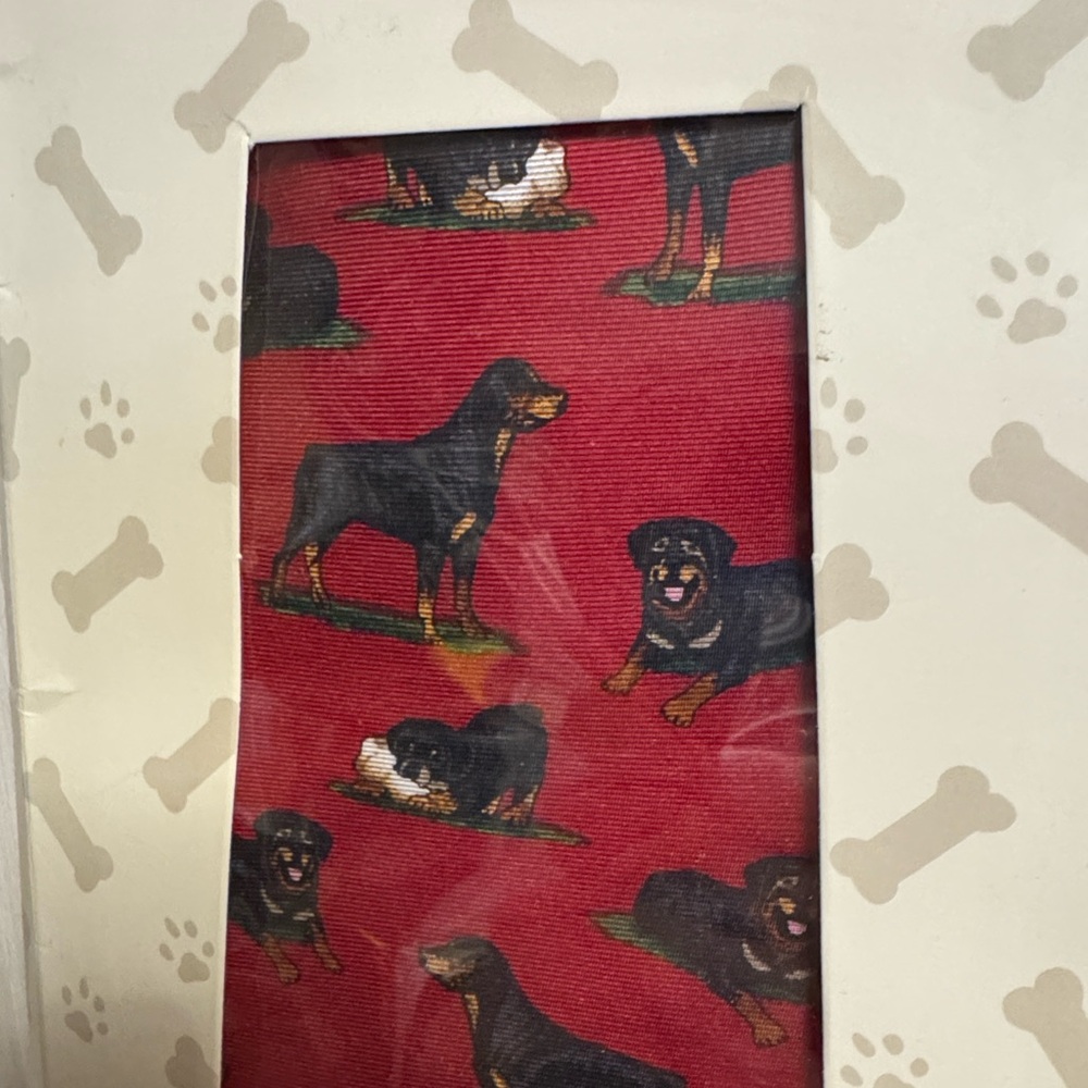 Alynn Red Rottweiler Pattern Tie - Picture 2 of 2